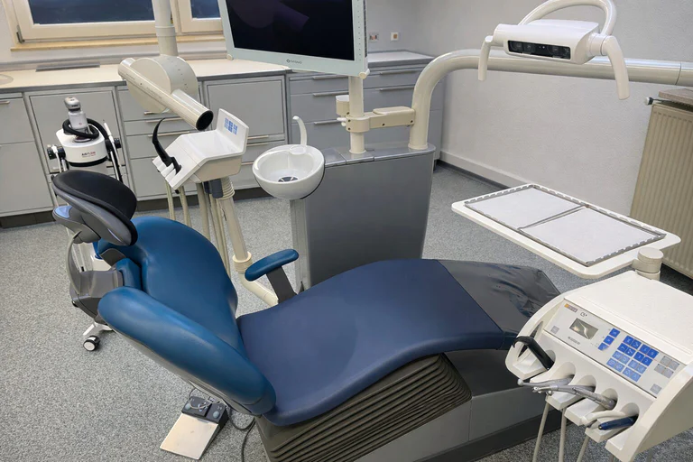 Behandlungszimemr abzugebende Zahnarztpraxis Hunsrück