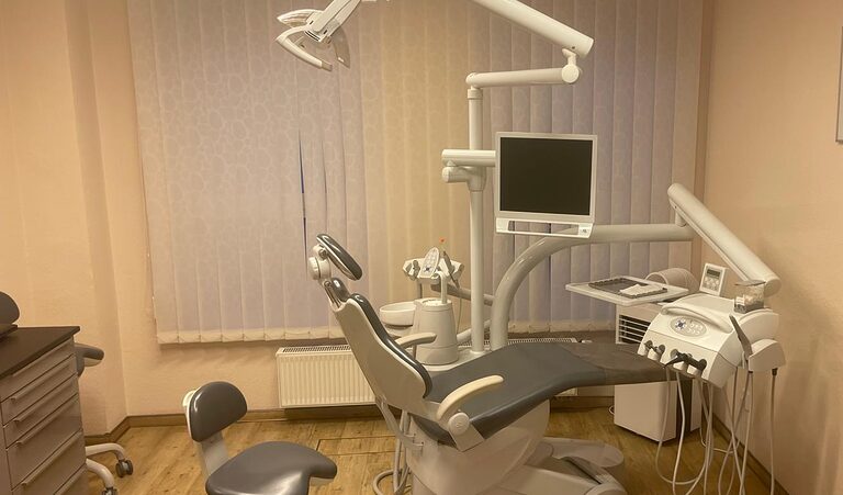 b21abd80-9c1a-4138-9c12-1c19abd6c441